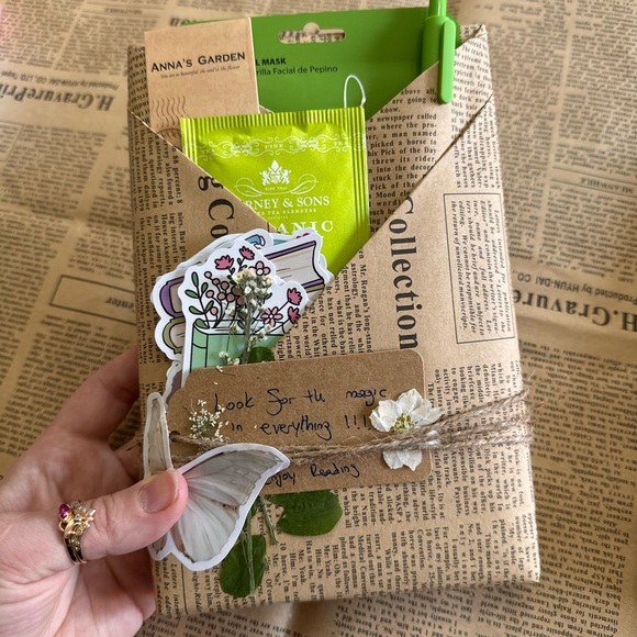 Blind date with a book - Picture 1 of 1